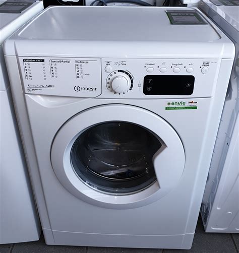 lave linge hublot petit prix|Machine à laver, lave.